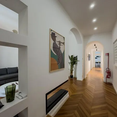 Casa Alessandria Rome